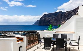 Ocean Panorama - 3 Ac Bedrooms, Private Garage, New Pool, 2 Bathrooms, Tv Channels